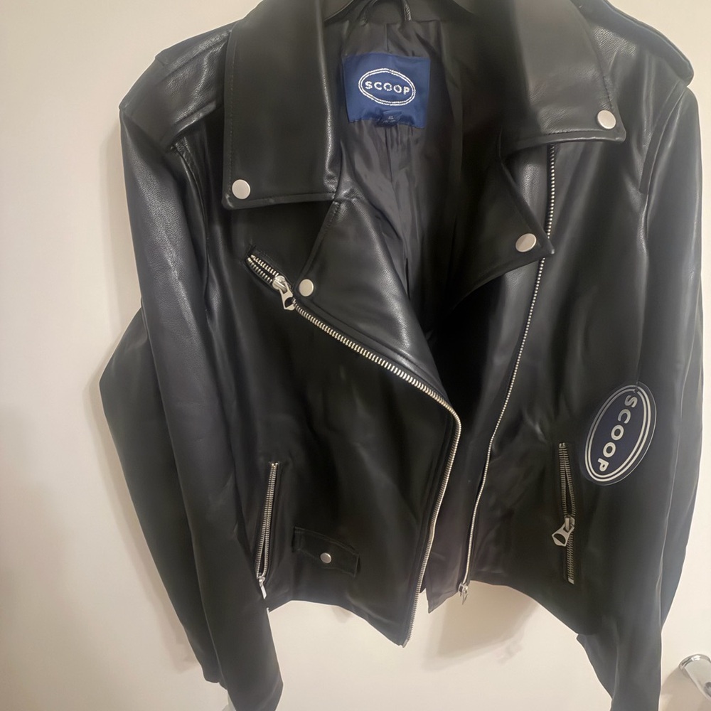 Scoop Women's Black Leather Biker Jacket